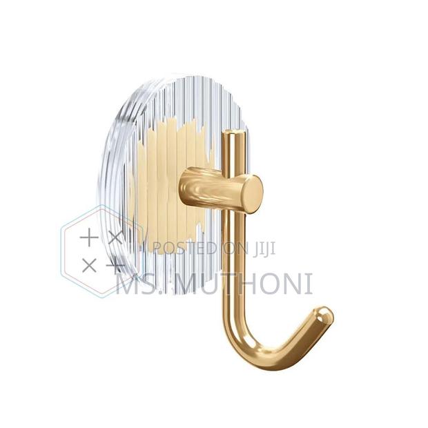 4pc Beautiful Acrylic Strong Hooks - thumbnail 3