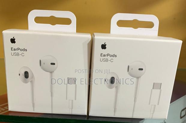 Apple Earpods Headphones With USB-C Plug - thumbnail 2