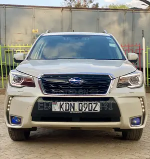 Subaru Forester 2.0XT Premium AWD 2016 White