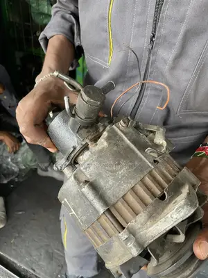 Alternator for Td27