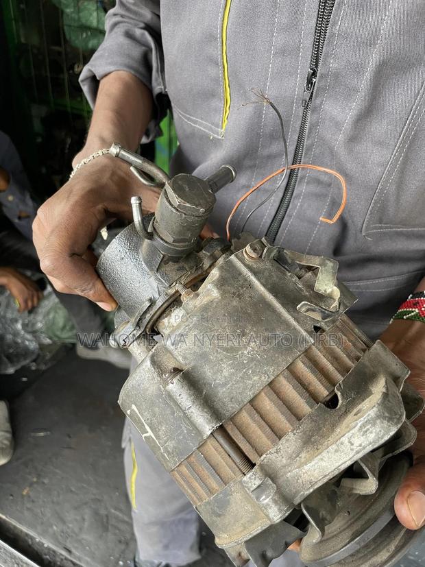 Alternator for Td27 - thumbnail 4