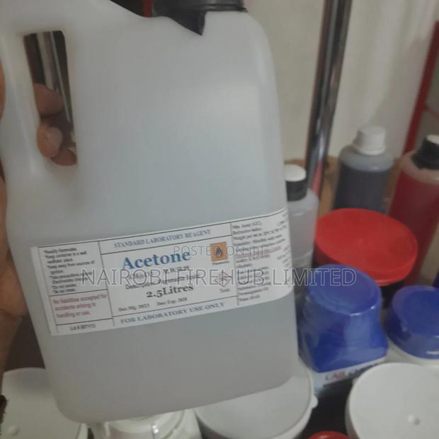 School Laboratory Chemicals - thumbnail 3