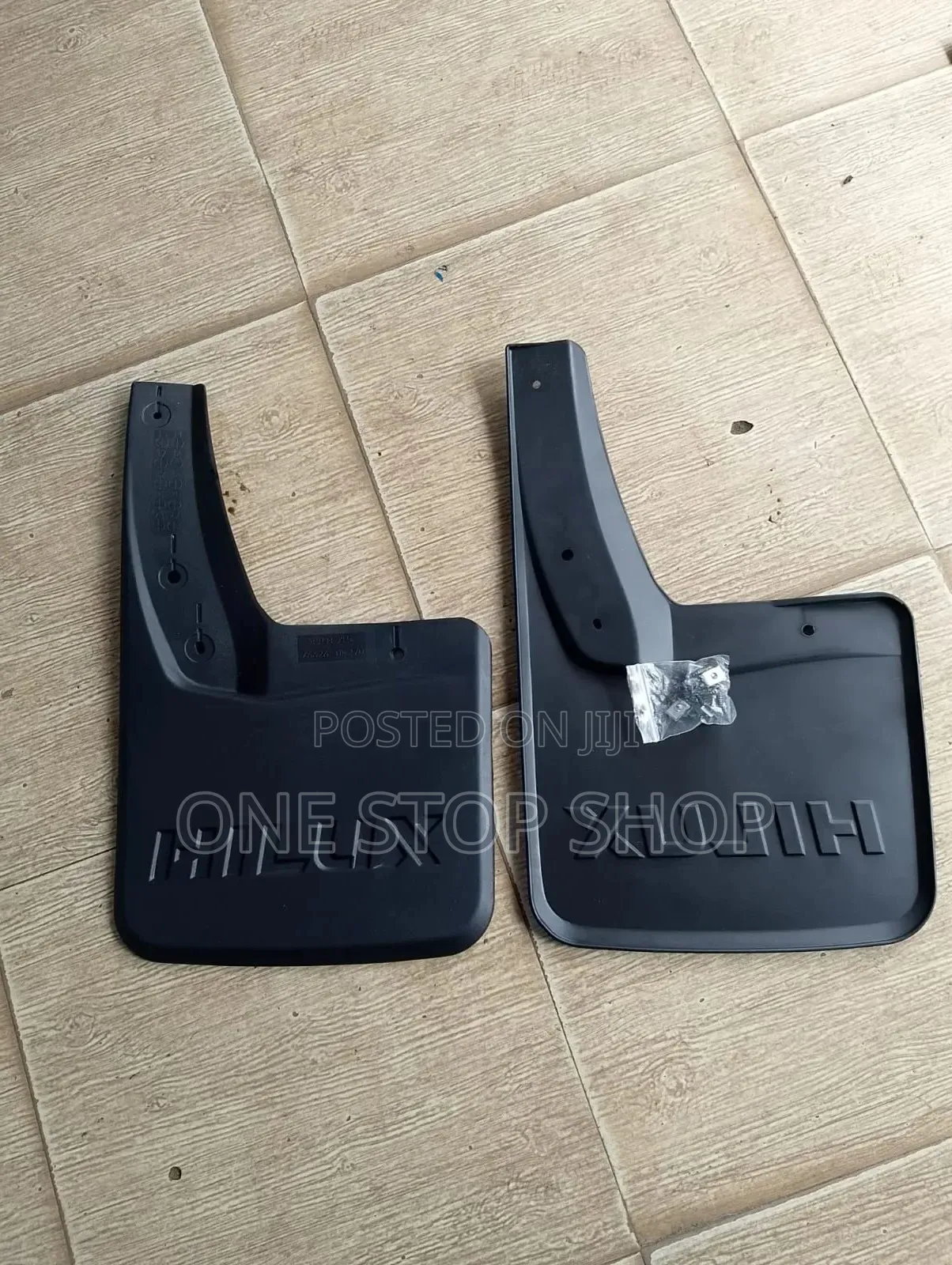 Hilux Mudflaps 2pc