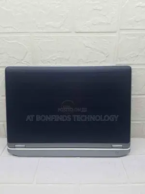 Laptop Dell Latitude E6220 8GB Intel Core I5 HDD 500GB