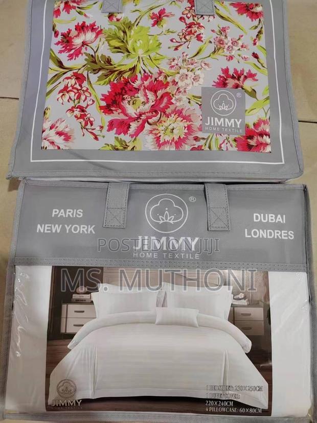 Premium Quality Duvet Covers Set - thumbnail 4