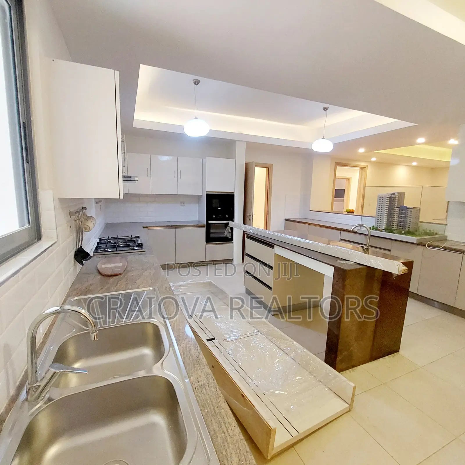 3bdrm Apartment in Lavington for sale