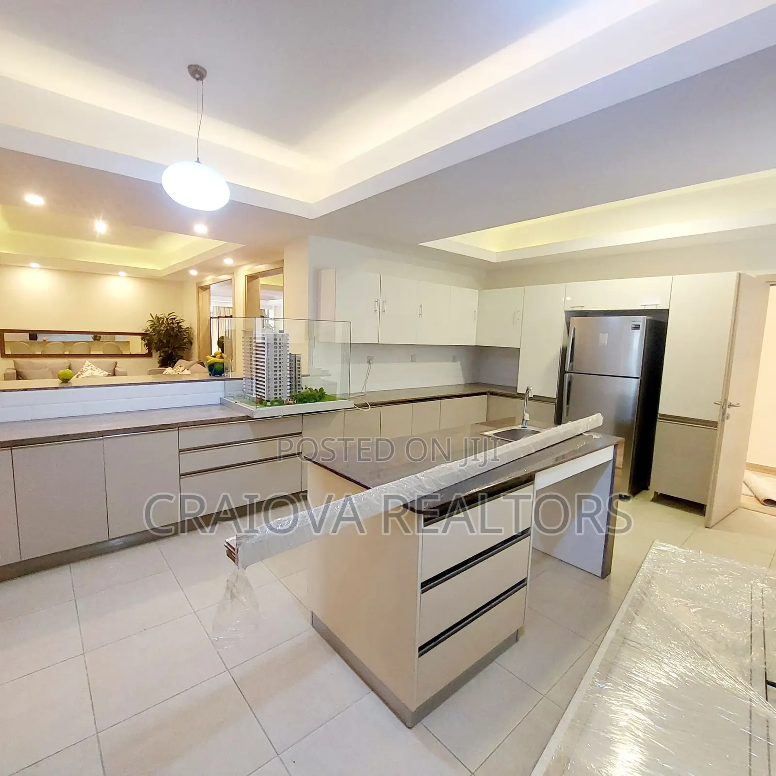 3bdrm Apartment in Lavington for sale