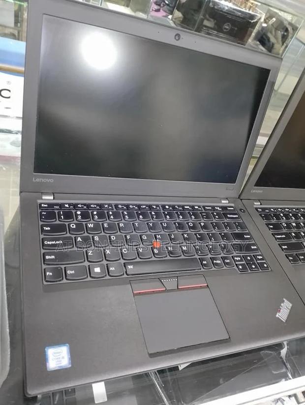 Laptop Lenovo ThinkPad X260 8GB Intel Core I7 SSD 256GB