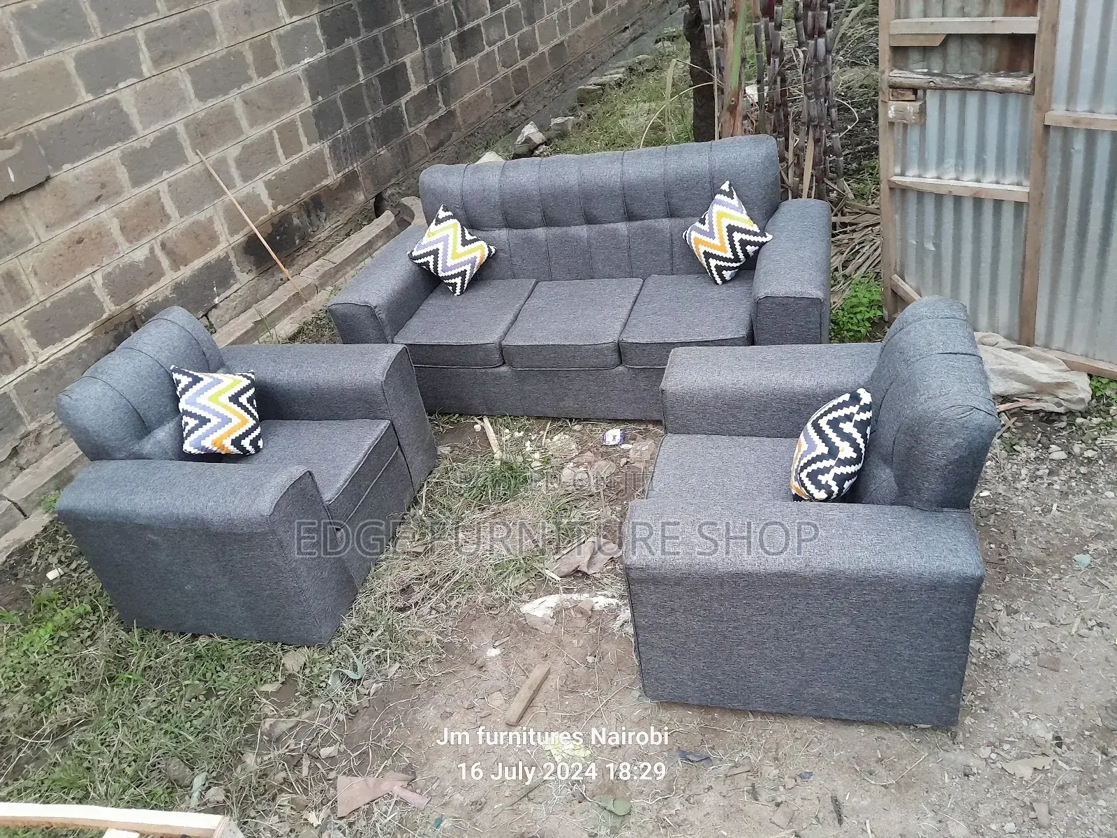 Grey 5seater Sofa Set on Sell
