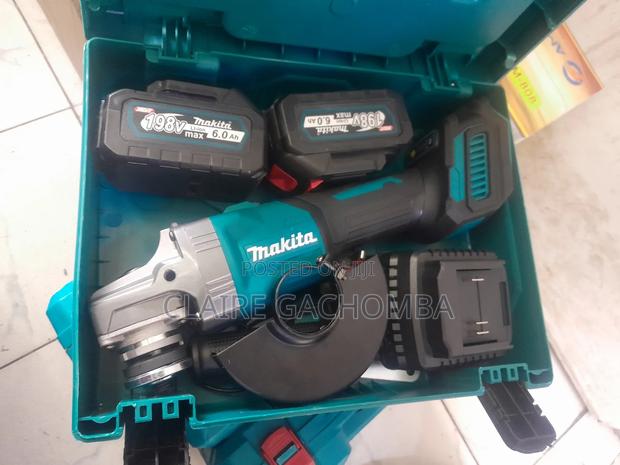 Makita Cordless Grinder 186V - main view