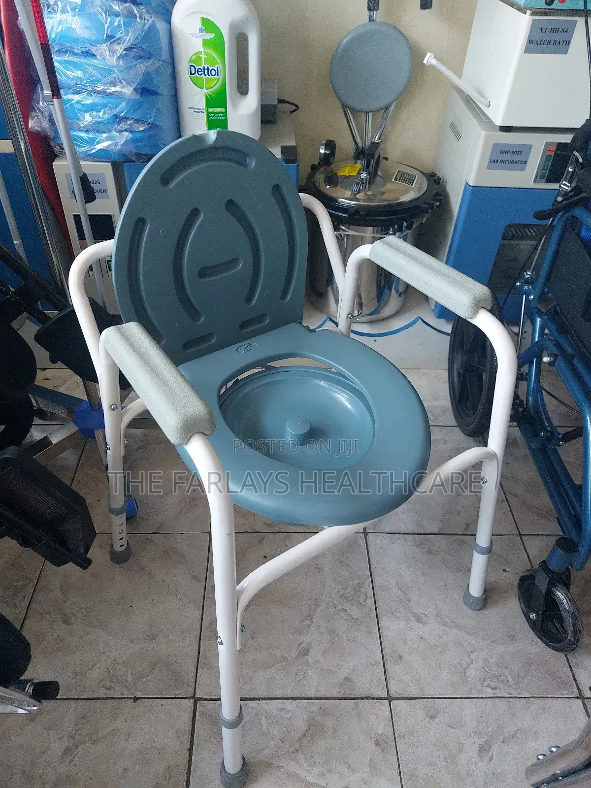 Toilet Chair ||Commode Chair With Adjustable Height.