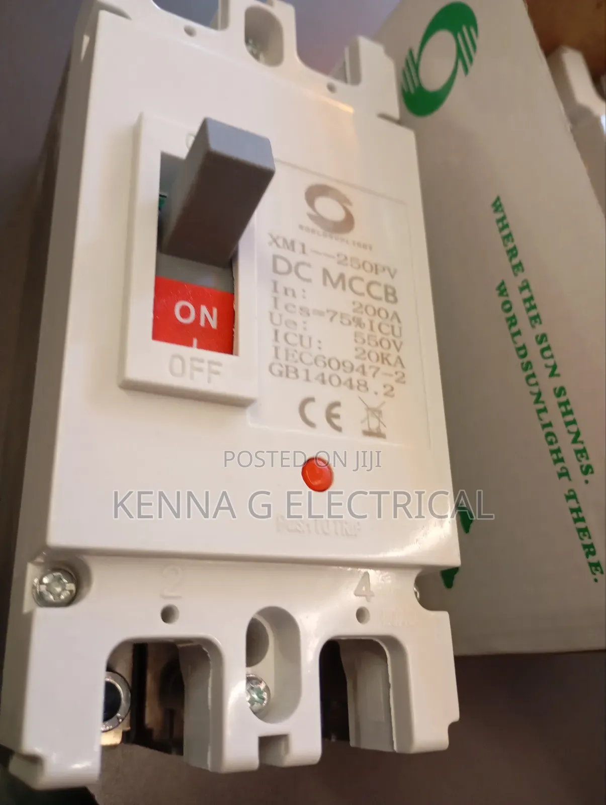 Protection Switch Protector for Solar McCb 2pole 200A