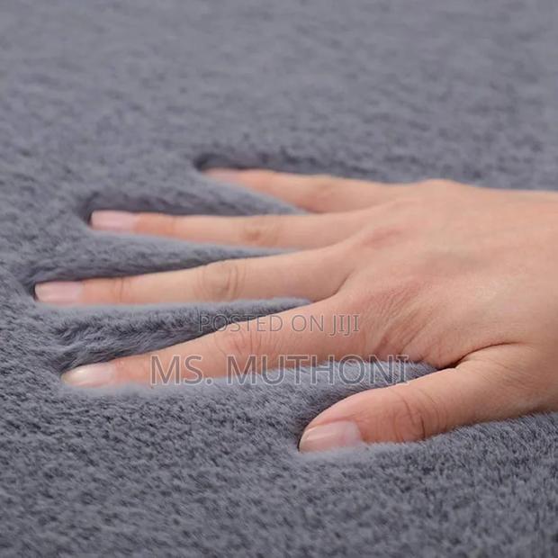 Modern Luxury Style Nordic Rabbit Fur Carpet - thumbnail 6