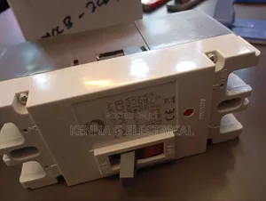 PV Solar Dc Circuit Breaker McCb 200A 550v