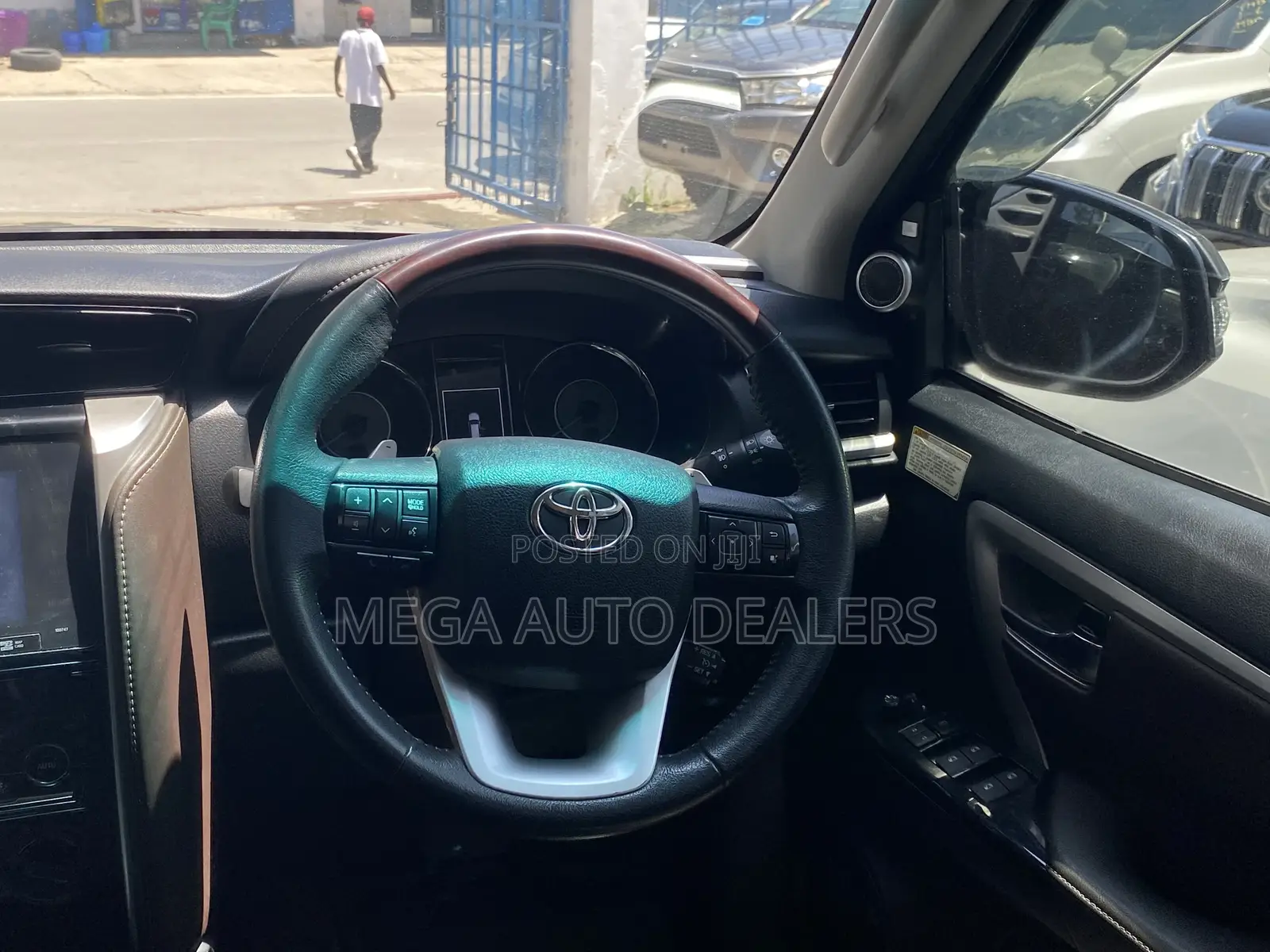 Toyota Fortuner 2018 Brown