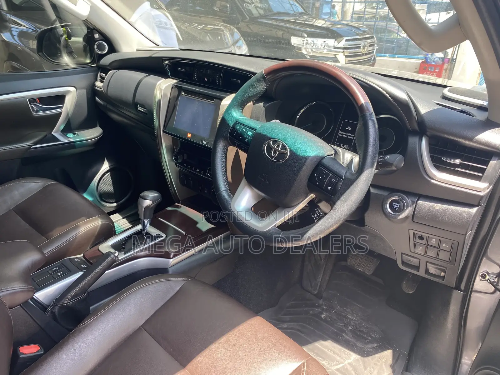 Toyota Fortuner 2018 Brown