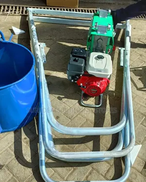 1 Tonne Concrete Hoist With Honda Gx270 Engine-(Lori Italy)