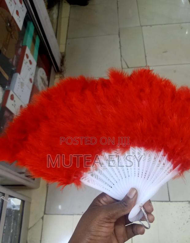 Red Ladies Fan - thumbnail 2