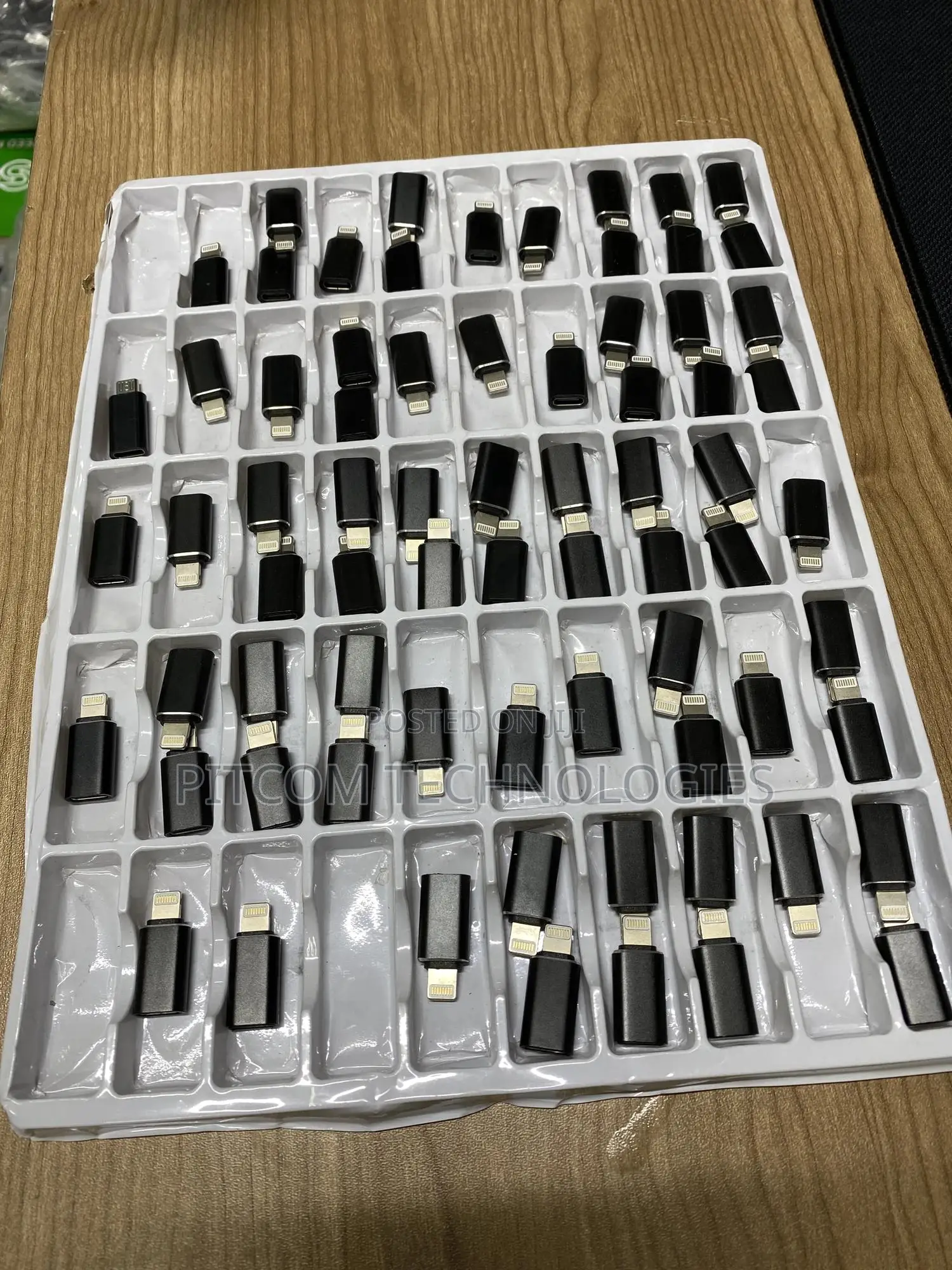 iPhone Male to Female Type -C Otg