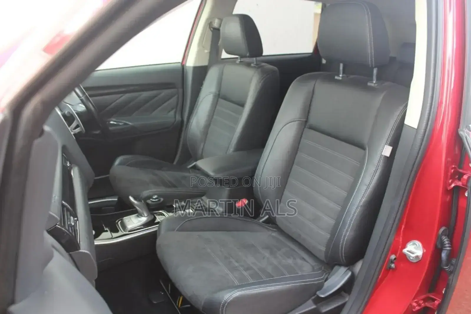 Mitsubishi Outlander 2.0 PHEV AWD 2017 Red