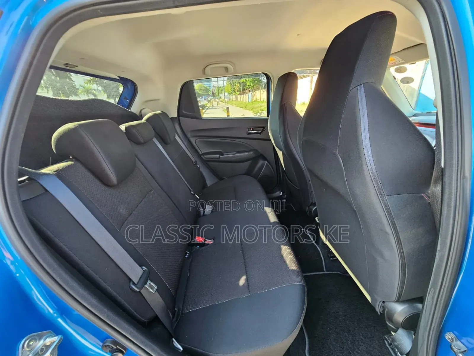 Suzuki Swift 2018 Blue