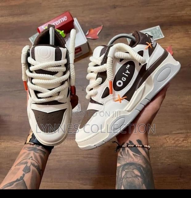 OGIY Sneakers - main view