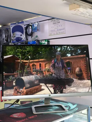 Hp 27inches Edge to Edge Monitor