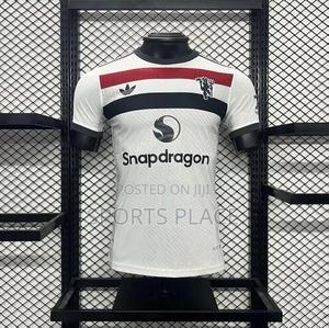 Manchester United White 3rd Kit 202425 Jersey Player Version - thumbnail 2