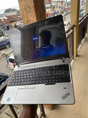 Laptop Lenovo ThinkPad E570 16GB Intel Core I5 SSD 256GB
