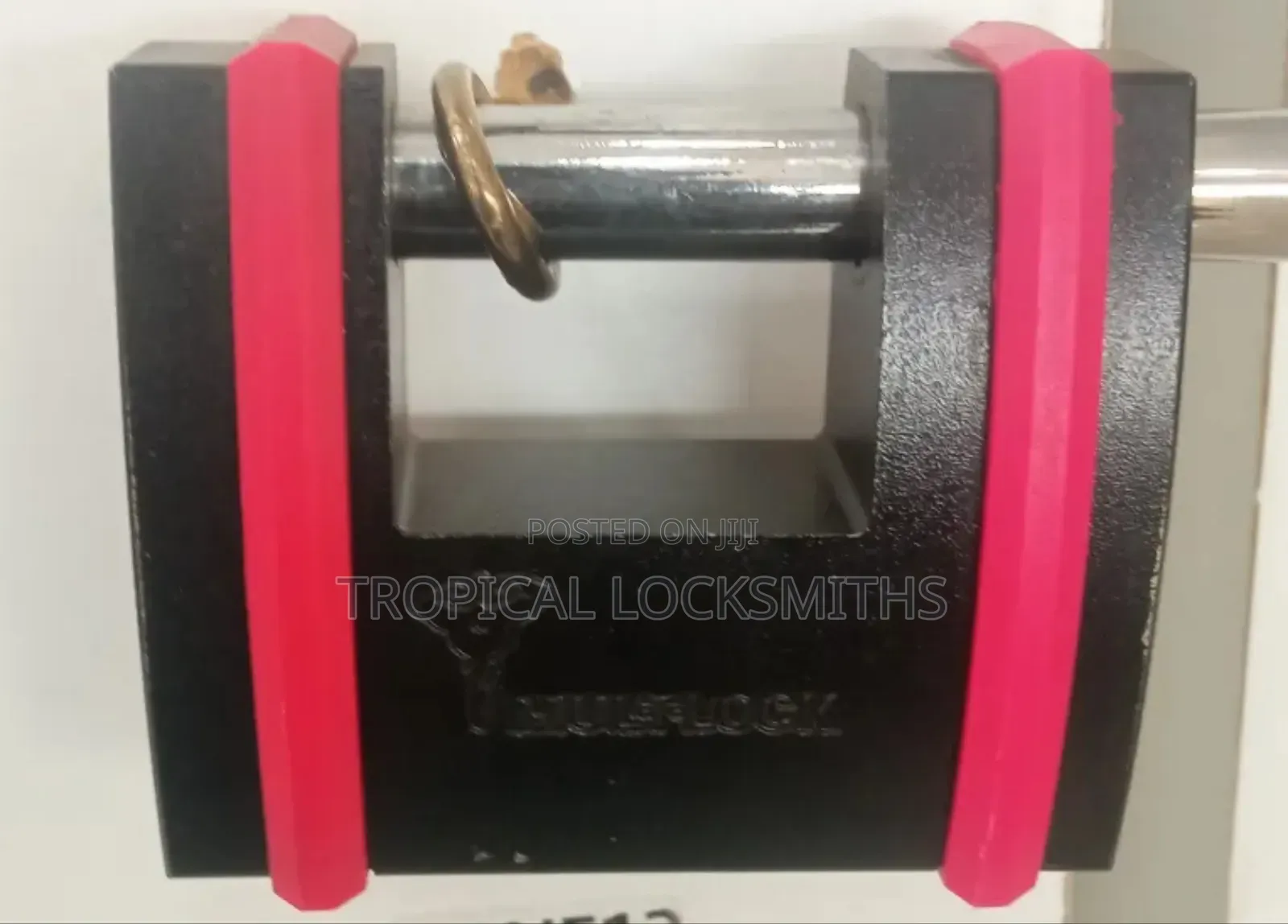 Mul-T-Lock Shatter Padlock