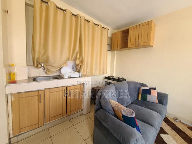 Studio Airbnb in Roysambu - thumbnail 6