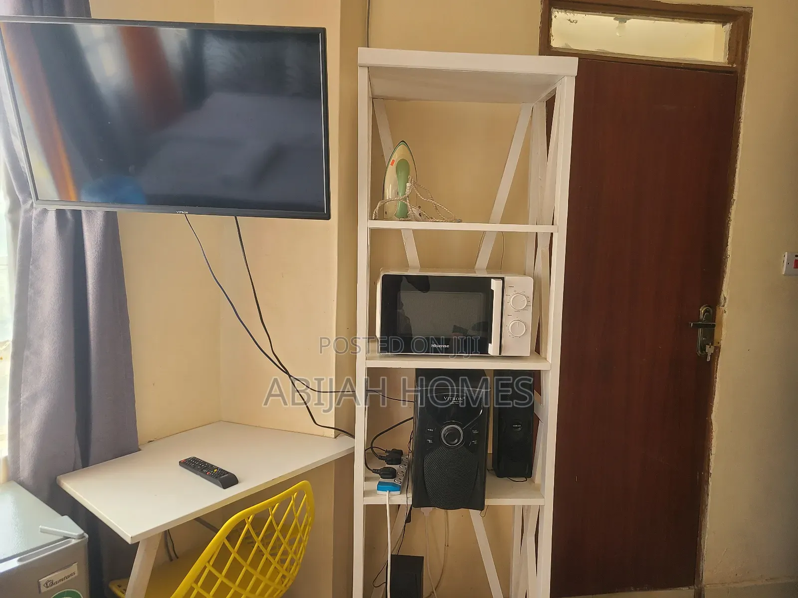 Studio Airbnb in Roysambu