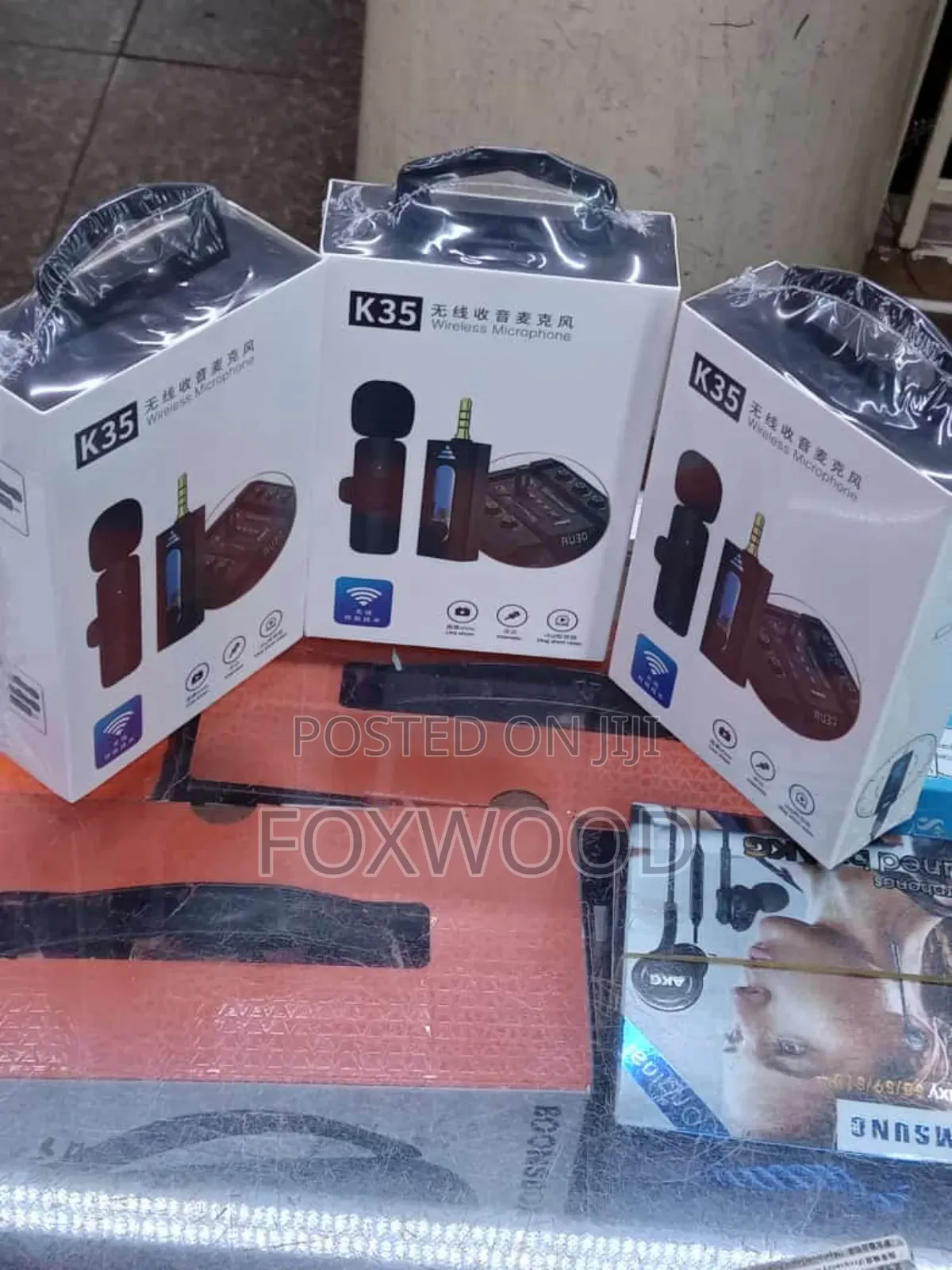Dual Wireless Lavalier Microphone