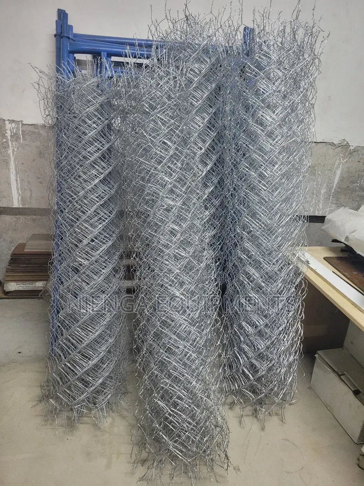 Galvanised Fencing Wire Mesh/ Chainlinks 16G
