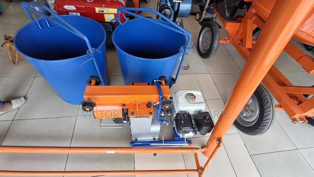 Hl Concrere Hoist 1 Tone Complete - main view