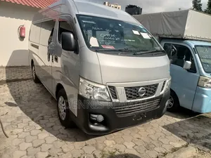 Nissan Caravan (Urvan) 2017 Silver