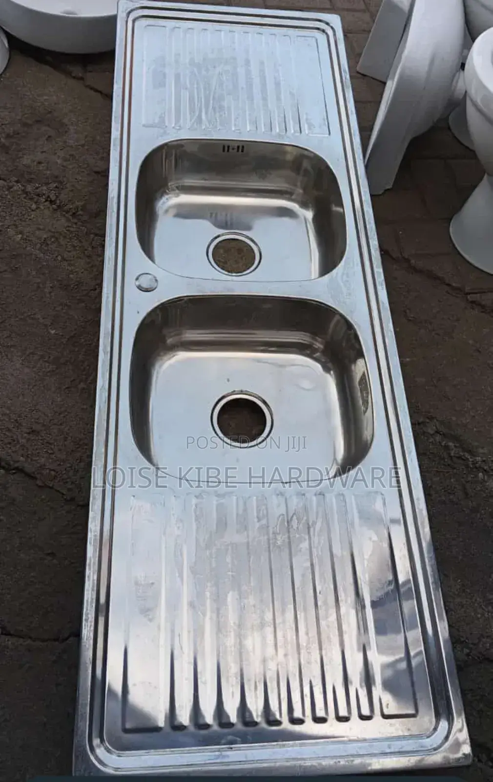 Good Quality Kitchen Sink Available