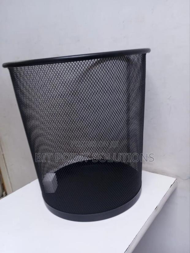 Metallic Dust Bins - main view