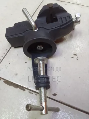 Ingco HBV082 Bench Vice 60mm