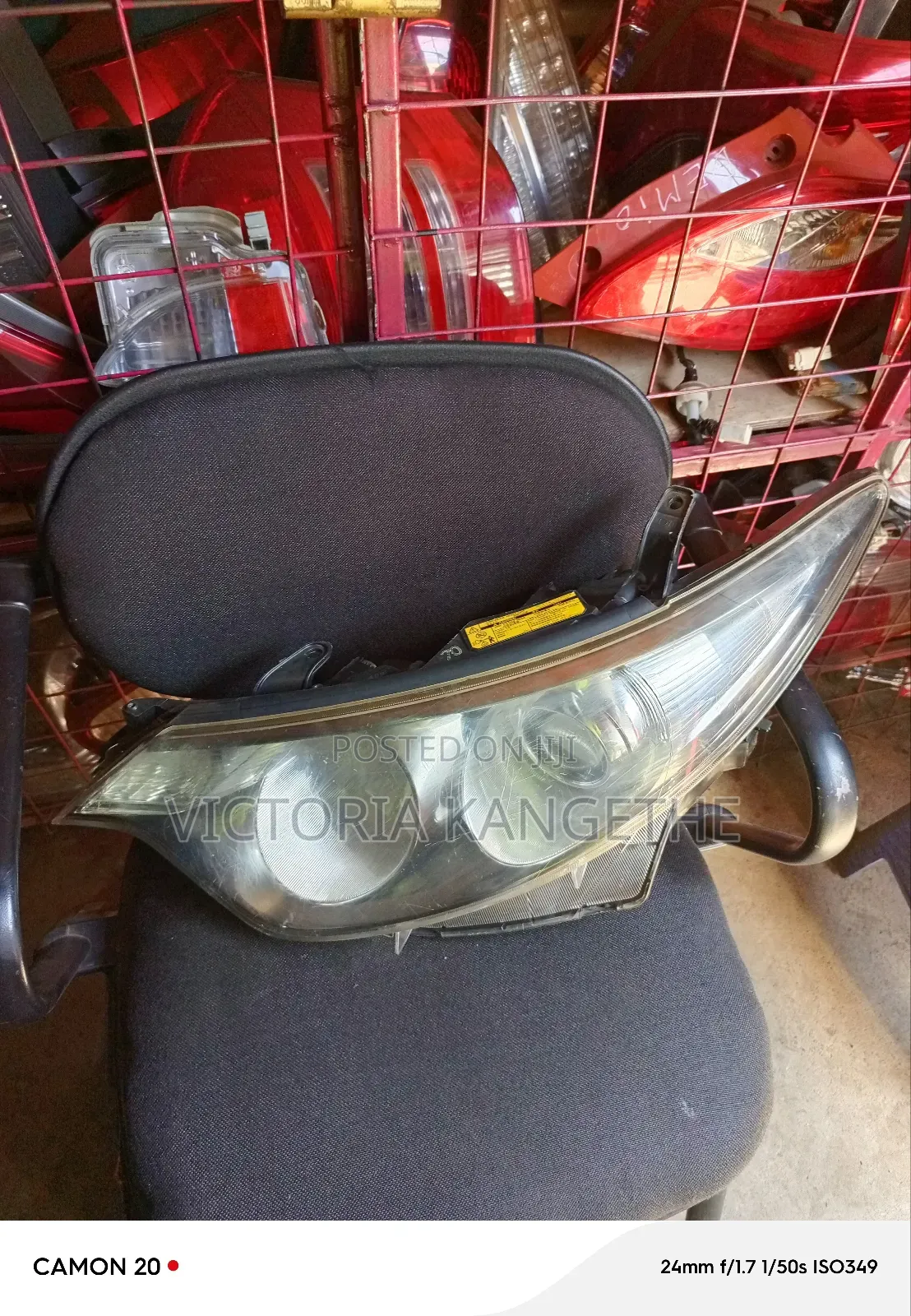 Estima Headlight Zenon