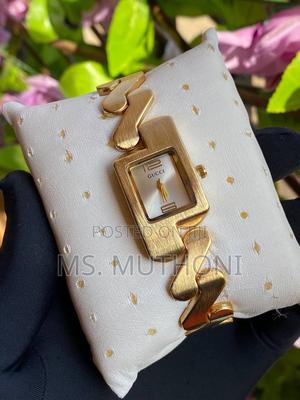 Simple Elegant Gucci Ladies Watch