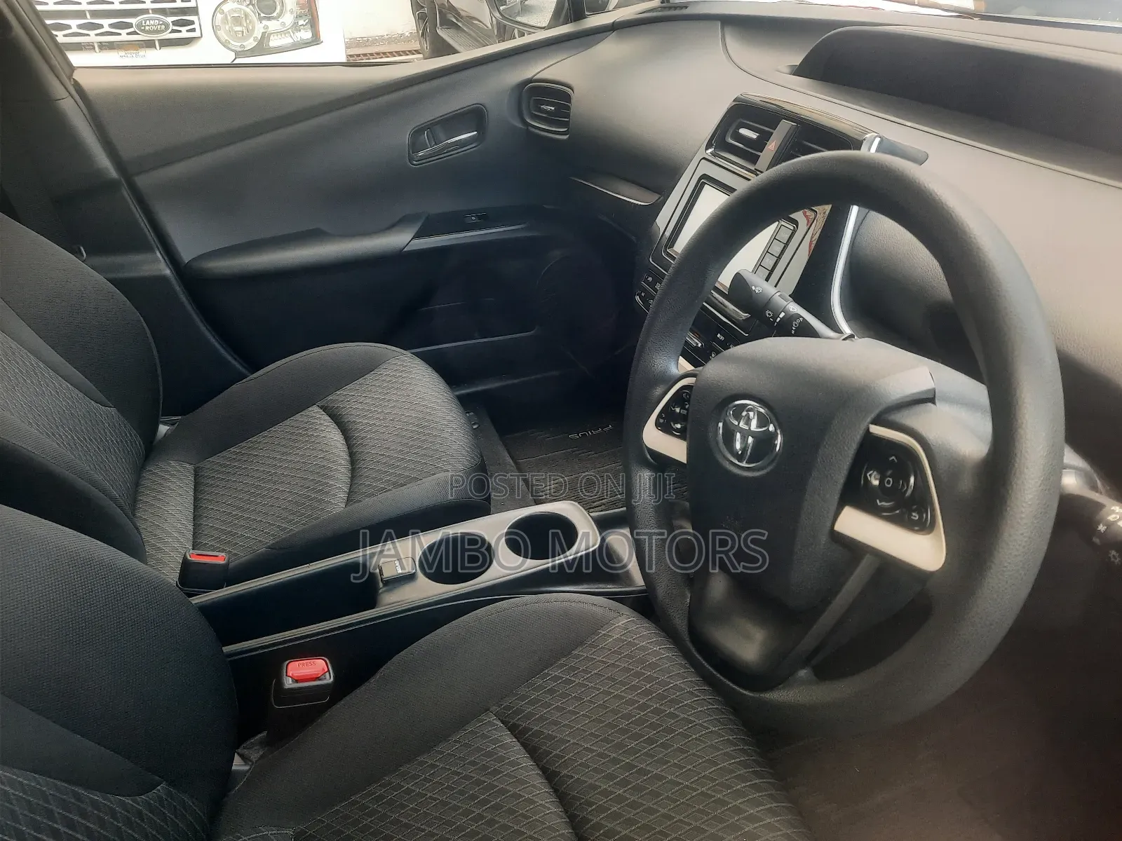 Toyota Prius 2018 Silver