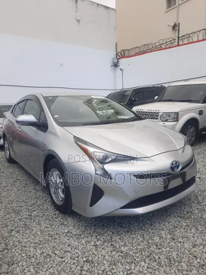 Toyota Prius 2018 Silver