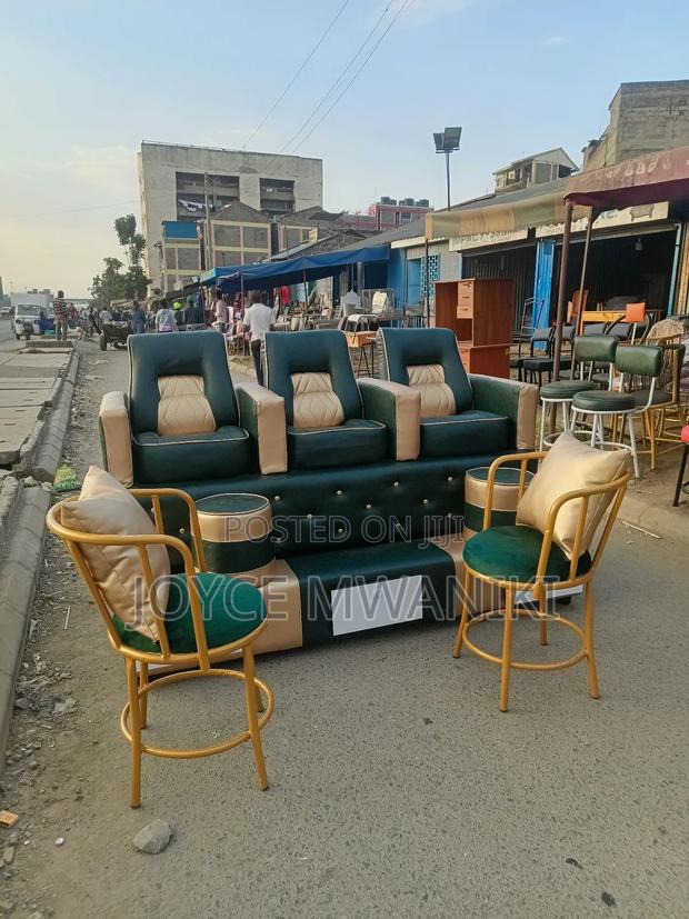 Pedicure Seat 3 Seater and 2 Manicure Seats, Green