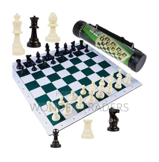 Portable Tournament Chess Board Game Mat +FREE Carrier Bag