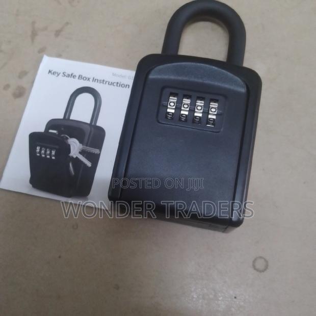 Keylock Box With Metallic Handle