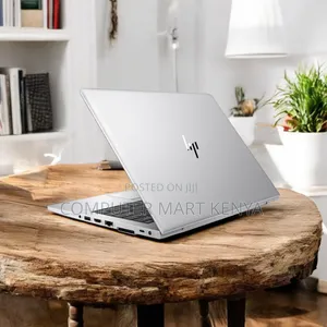 Laptop HP EliteBook 830 G5 8GB Intel Core I5 SSD 256GB