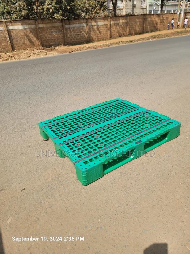 Reinforced Plastic Pallet - HD