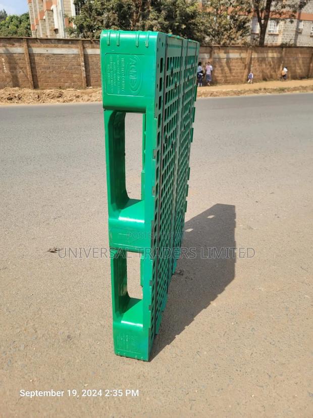 Reinforced Plastic Pallets - 1200*1000*150mm - main view