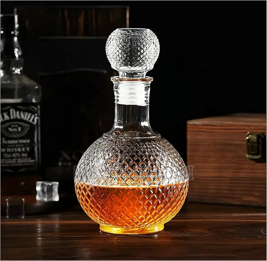 Glass Wine/Whiskey Decanter Available in 500ml/ 1L